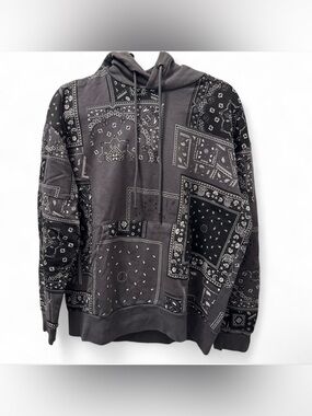 Zara Men's Black Patterned Bandana Print Hoodie